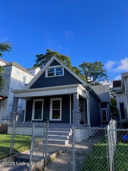 2715 W Market St, Louisville, KY 40212