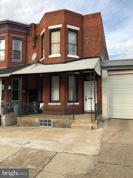 2929 W Clearfield St, Philadelphia, PA 19132
