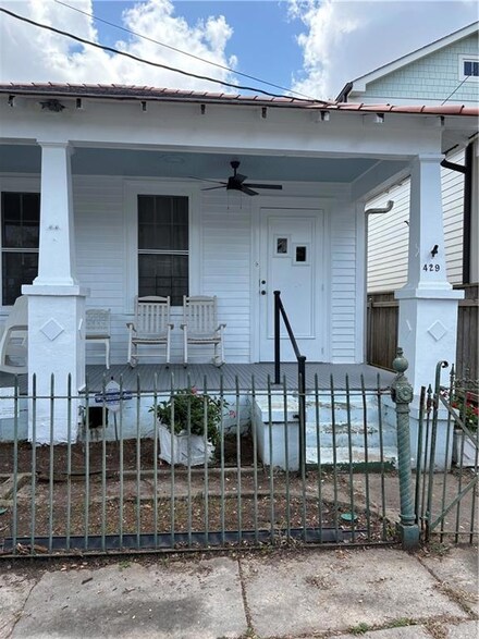 429 Calhoun St, New Orleans, LA 70118