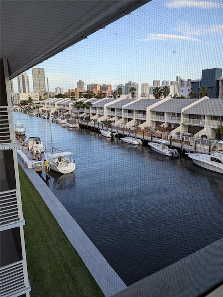 3550 NE 169th St Unit 403, North Miami Beach, FL 33160