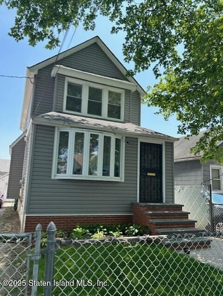 135-15 243rd St, Jamaica, NY 11422