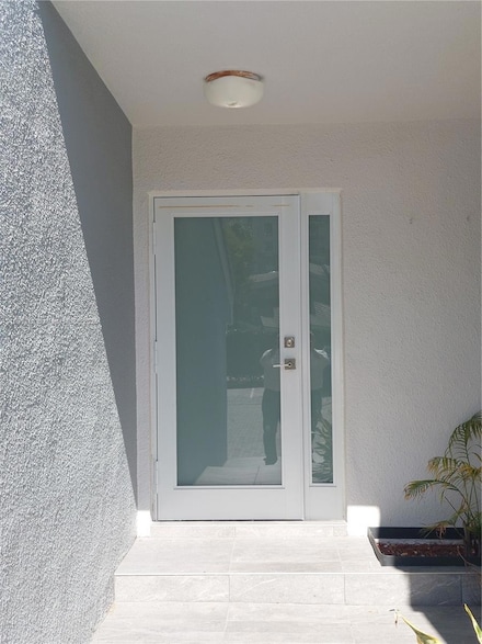 255 Poinciana Dr Unit 605, Sunny Isles Beach, FL 33160