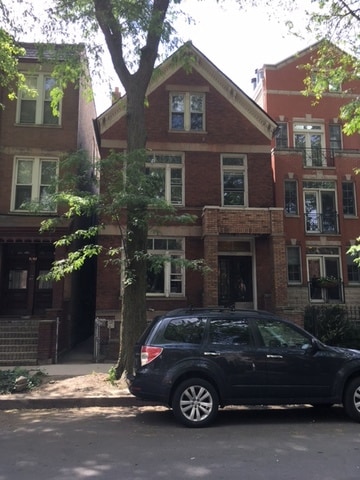 3246 N Seminary Ave Unit 3, Chicago, IL 60657