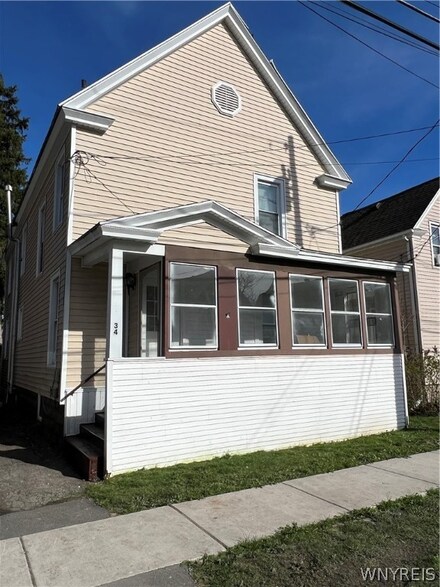 34 Columbia Ave, Batavia, NY 14020