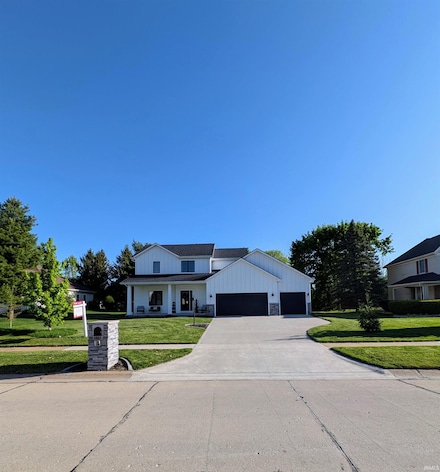 1805 Amberwood Dr, Goshen, IN 46526