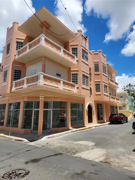 51 Pilar & Braumbaugh, San Juan, PR 00921
