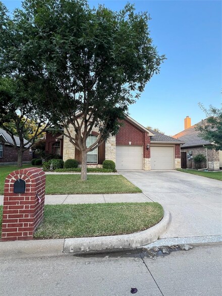 3228 Cottrell Dr, Flower Mound, TX 75022