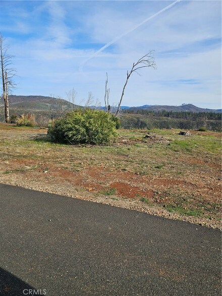 5528 Feather River Place, Paradise, CA 95969
