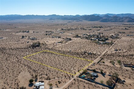 61776 Division St, Joshua Tree, CA 92252