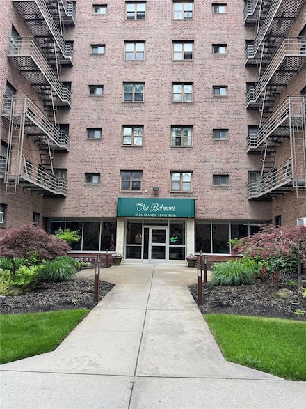 87-56 Francis Lewis Blvd Unit B31, Queens Village, NY 11423
