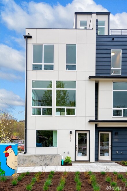 8527 7th Ave S, Seattle, WA 98108