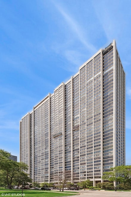 2800 N Lake Shore Dr Unit 4117, Chicago, IL 60657