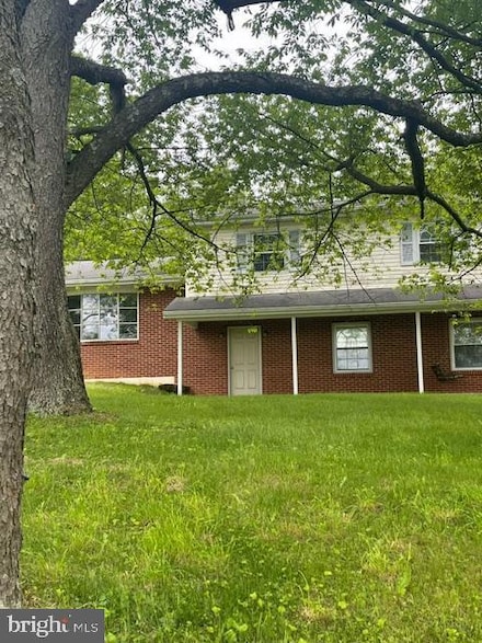 109 Sandy Ln, Bellefonte, PA 16823
