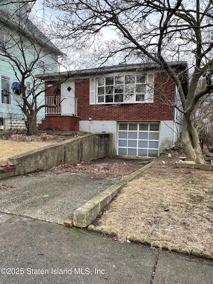 7610 Amboy Rd, Staten Island, NY 10307