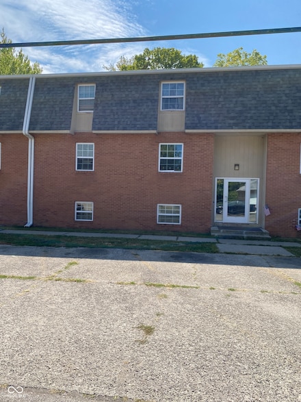 701 S 14th St Unit 4B, New Castle, IN 47362
