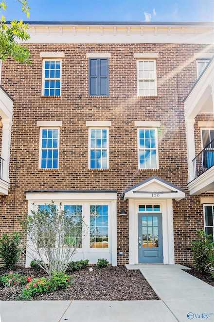 120 Saint Louis St, Madison, AL 35758