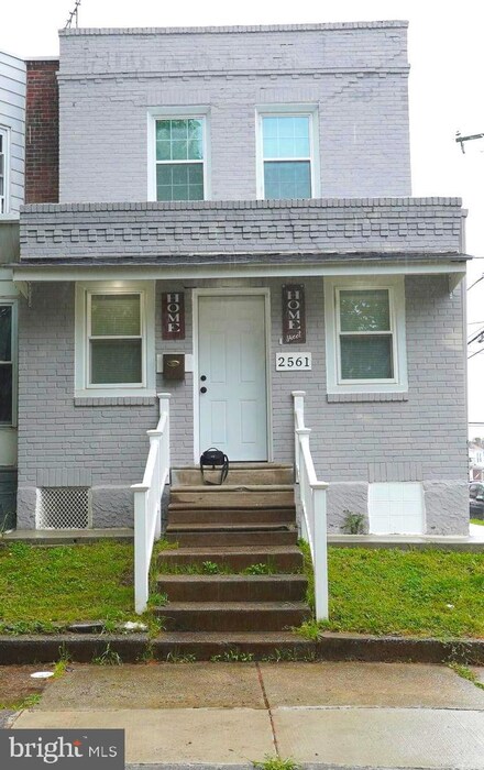 2561 S Dewey St, Philadelphia, PA 19142