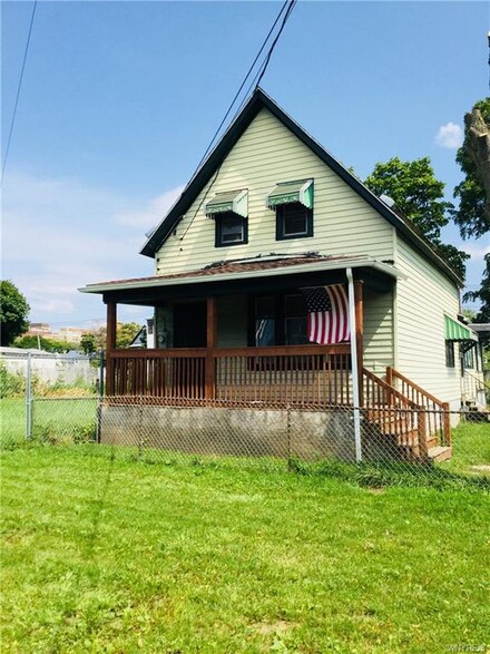 45 Spiess St, Buffalo, NY 14211