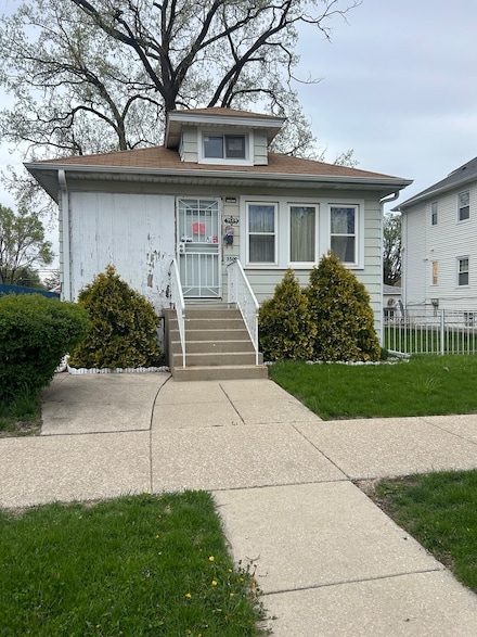 3509 Wilcox Ave, Bellwood, IL 60104
