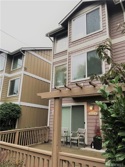 6620 Corson Ave S, Seattle, WA 98108