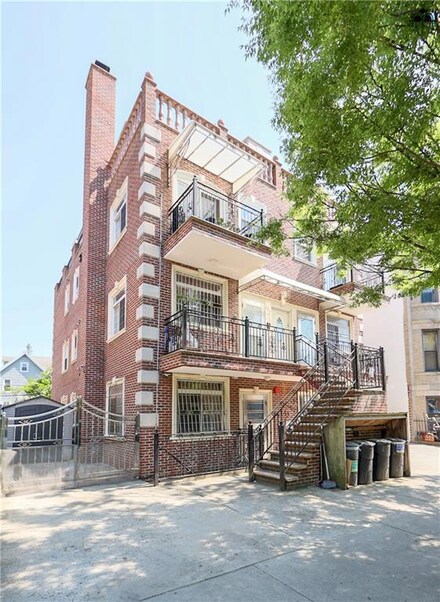 189 Bay 23rd St Unit 3C, Brooklyn, NY 11214