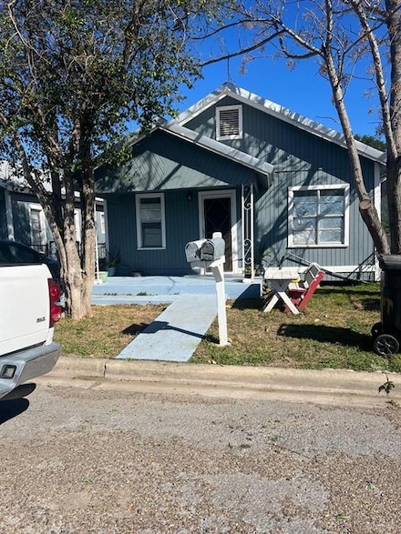 106 -108 S Kansas St, Weslaco, TX 78596