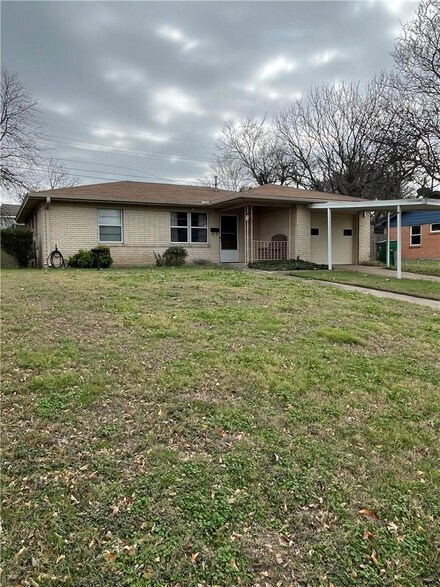 4012 Hiland Dr, Waco, TX 76711