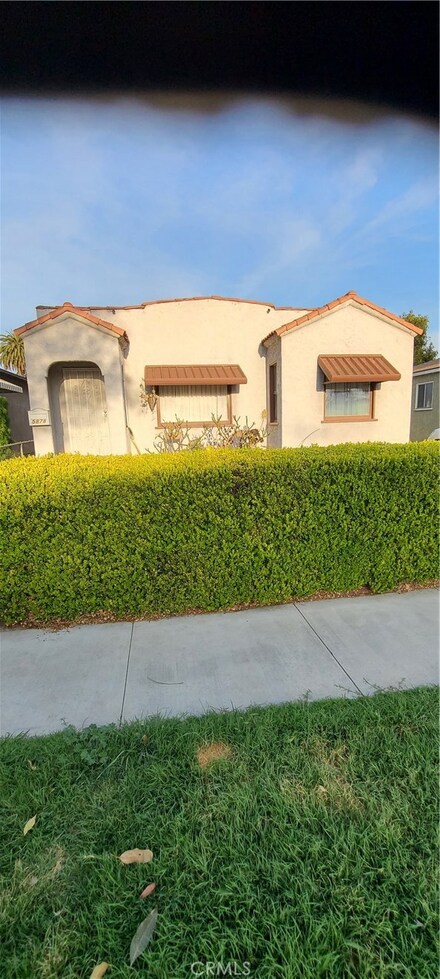 5878 John Ave, Long Beach, CA 90805