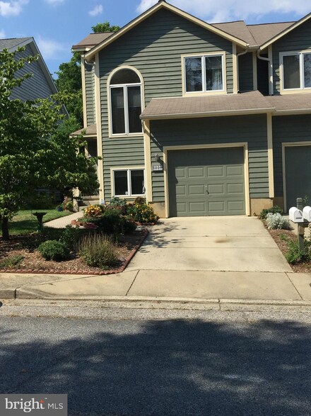 1036 Blackwell Rd, Annapolis, MD 21403