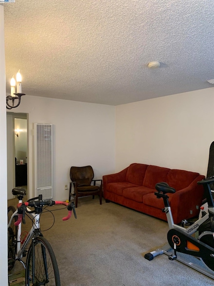 956 F St, Davis, CA 95616