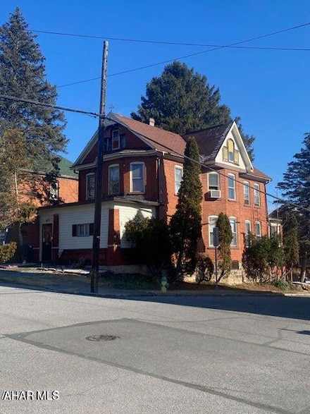 600 N 6th Ave, Altoona, PA 16601