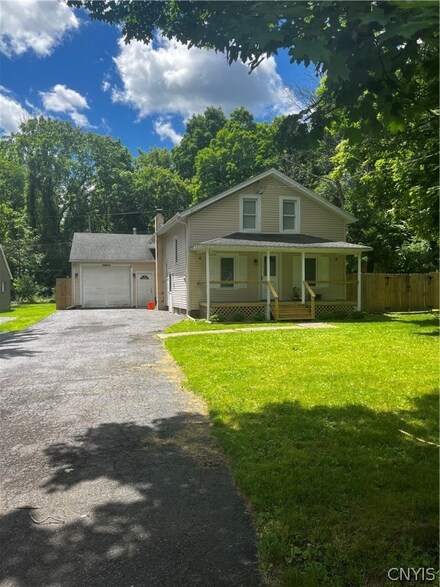 1225 Grand Ave, Syracuse, NY 13219