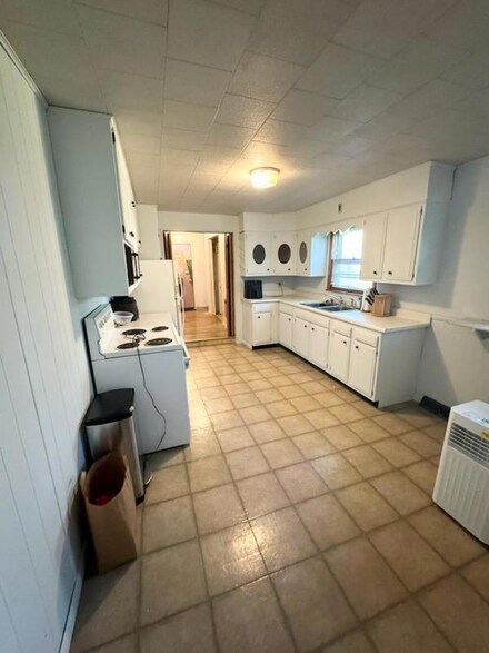 12011 Morris St, Becker, MN 55308