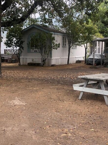 22071 Highway 62 Unit 24, Shady Cove, OR 97539
