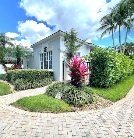 6616 NW 43rd Terrace, Boca Raton, FL 33496