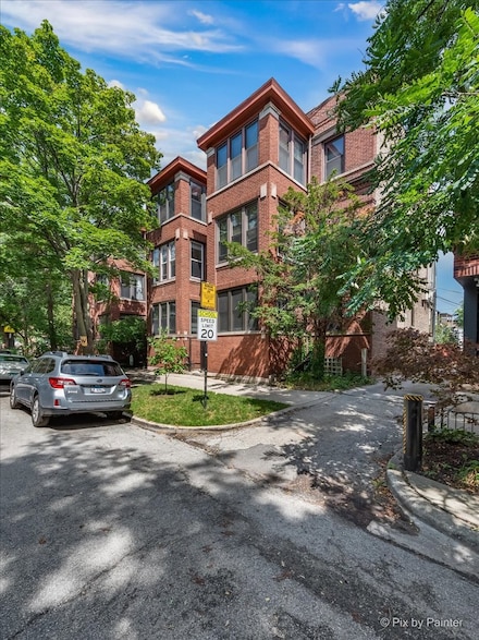 5869 N Glenwood Ave Unit 1, Chicago, IL 60660