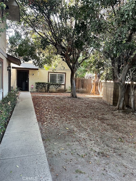 154 S Fairview St Unit 11, Santa Ana, CA 92704