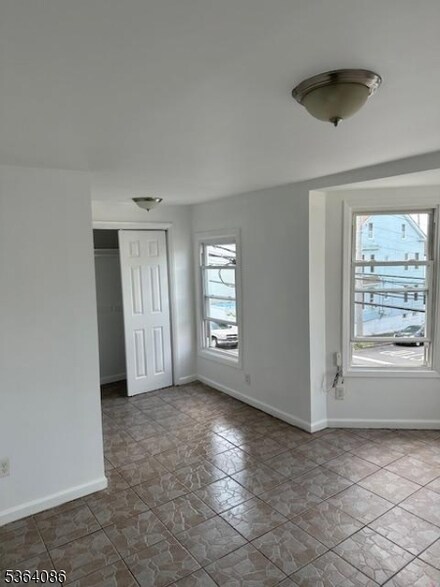 101 Butler St Unit 2, Paterson, NJ 07524
