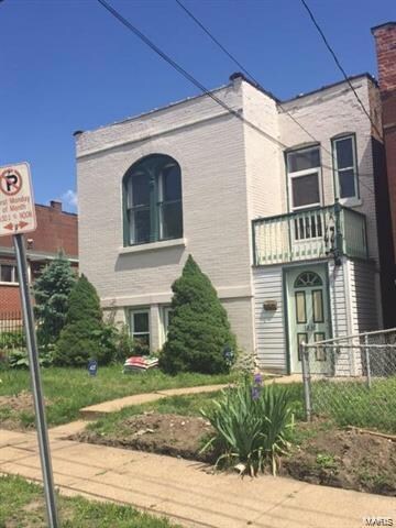 3838 Marine Ave, Saint Louis, MO 63118