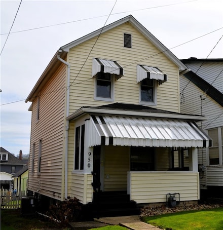 950 Roup Ave, Brackenridge, PA 15014