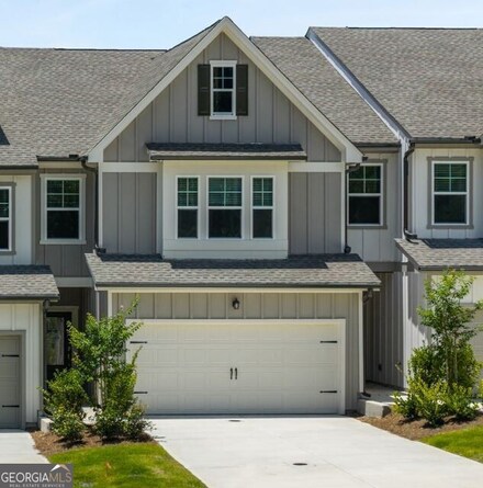 109 Milledge Commons Dr, Milledgeville, GA 31061