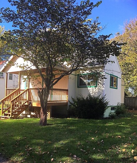 106 E Ray St, Kentland, IN 47951