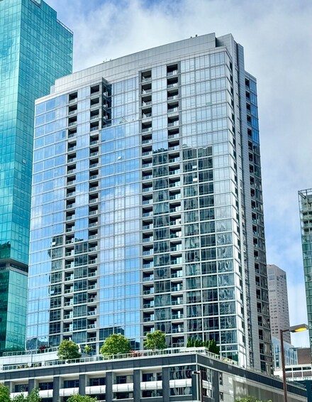 240 E Illinois St Unit 2705, Chicago, IL 60611