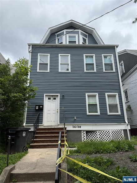 742-744 S 10th St, Newark, NJ 07108