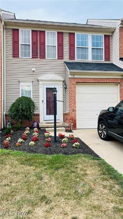 116 Ledgestone Ct, Berea, OH 44017