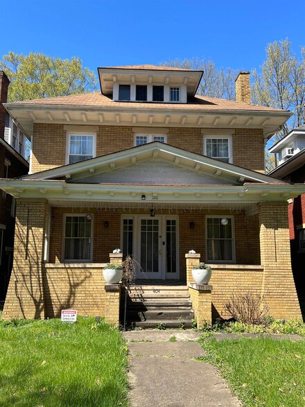 404 9th Ave, Huntington, WV 25701