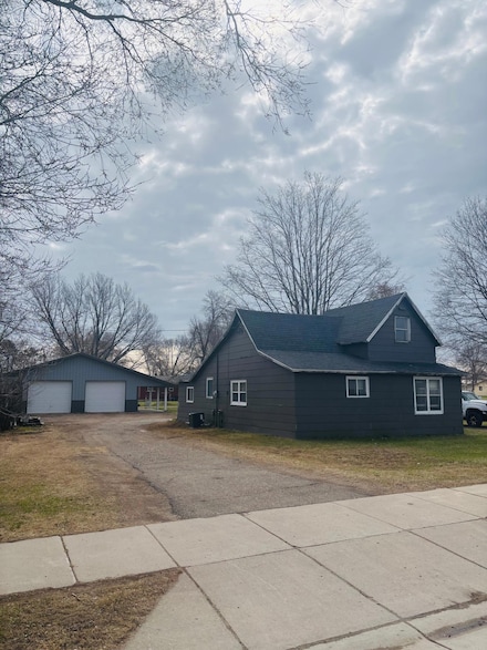 104 Douglas Ave, Carlos, MN 56319