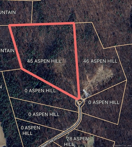 45 Aspen Hill Dr, Canaan, CT 06031