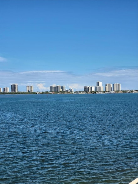100 Shore Ct Unit 310, North Palm Beach, FL 33408