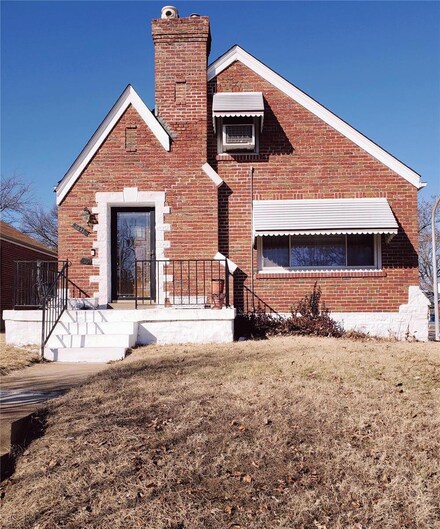 8821 Goodfellow Blvd, Saint Louis, MO 63147